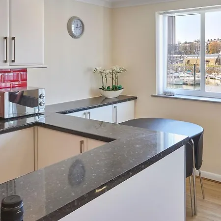 Host & - Rock Whitby